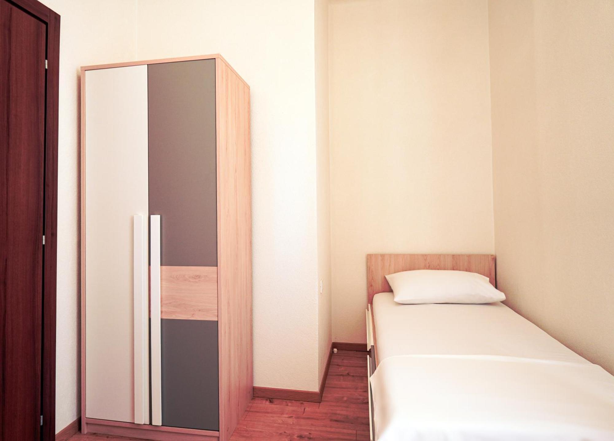 Tranquil Urban Escape Apartment Split Exterior photo